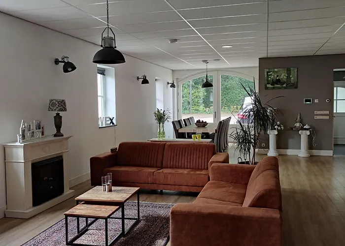 Mooie Familie Groepsaccomodatie Aan De Bosrand Dom wakacyjny Overloon